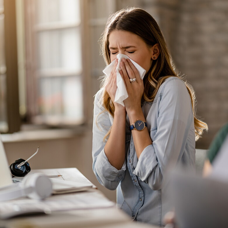 General Practice in Eching – Woman with Cold Symptoms